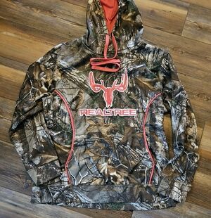 Realtree Womens Camouflage Hoodie with Pink Highlights